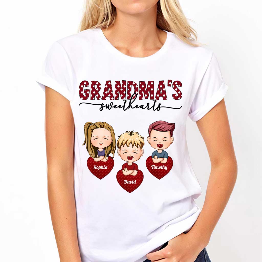 Les amoureux de grand-mère - T-shirt et sweat à capuche personnalisés pour la Saint-Valentin.