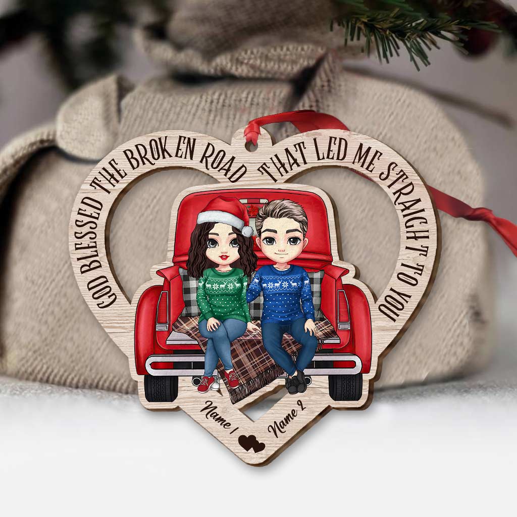 Dieu a béni la route brisée - Ornement de Noël personnalisé pour couple