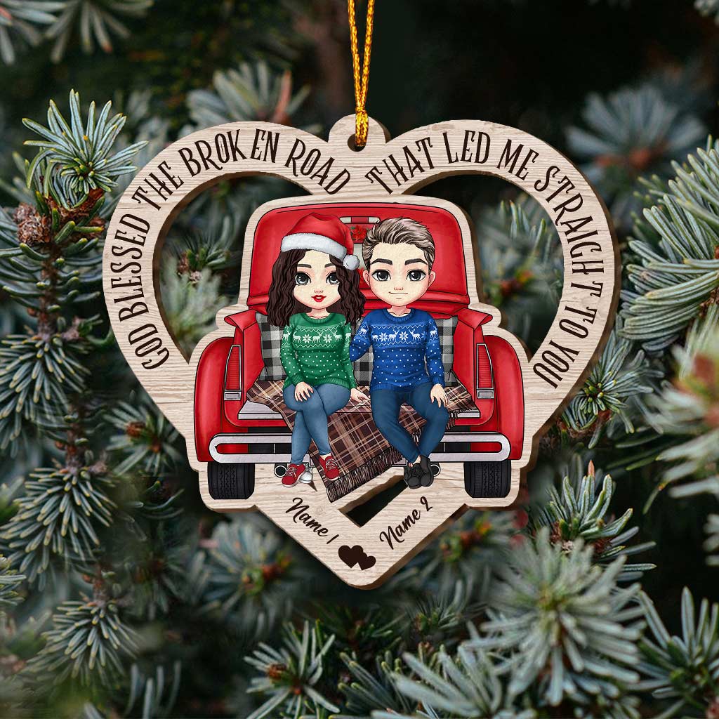 Dieu a béni la route brisée - Ornement de Noël personnalisé pour couple