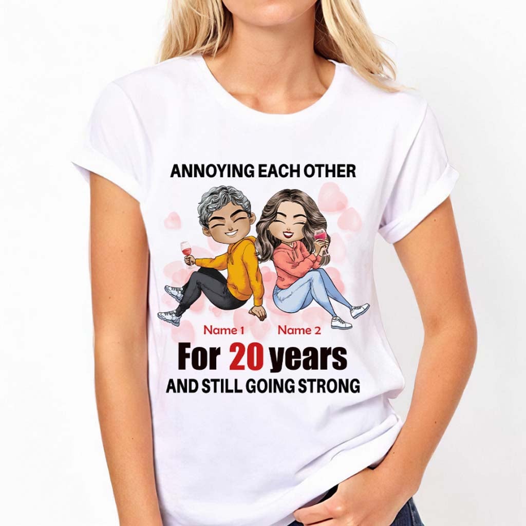 Mari et femme qui s'agacent mutuellement - T-shirt et sweat à capuche personnalisés pour couples