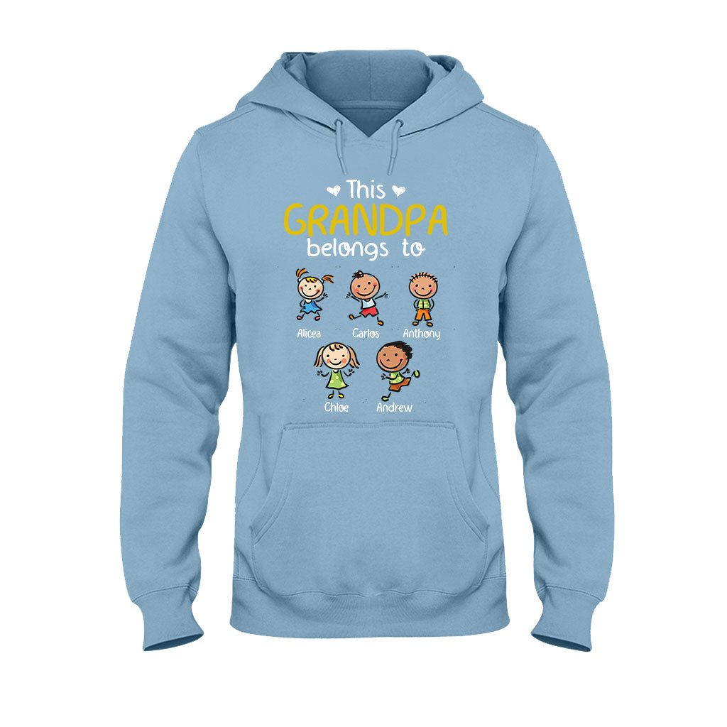 Ce t-shirt et ce sweat à capuche personnalisés « Ce grand-père et cette grand-mère appartiennent à » pour papa