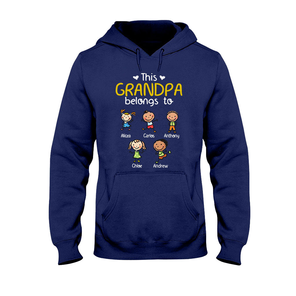 Ce t-shirt et ce sweat à capuche personnalisés « Ce grand-père et cette grand-mère appartiennent à » pour papa