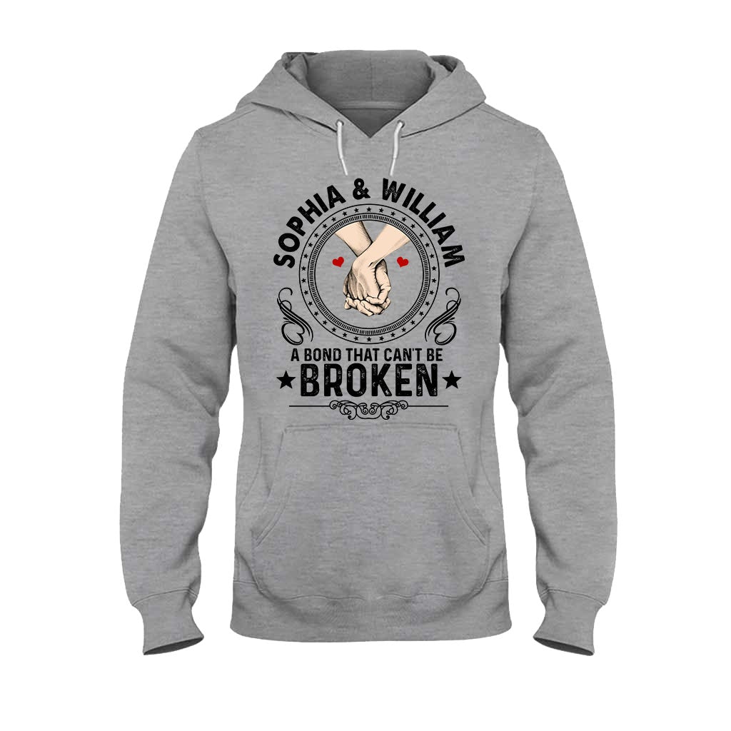 A Bond That Can't Be Broken - Personalized Couple T-shirt and Hoodie