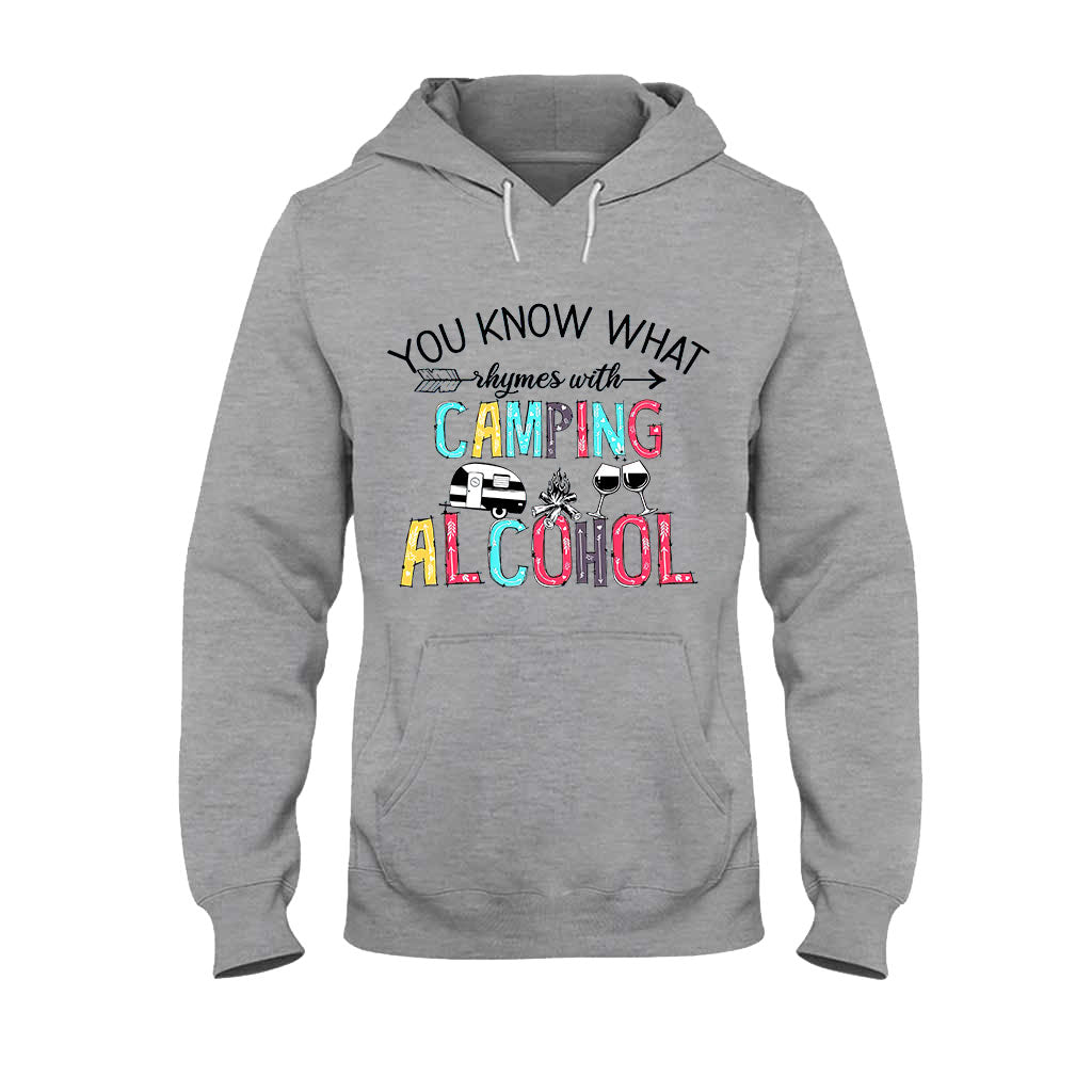 Vous savez ce qui rime avec camping ? – T-shirt et sweat à capuche 112021