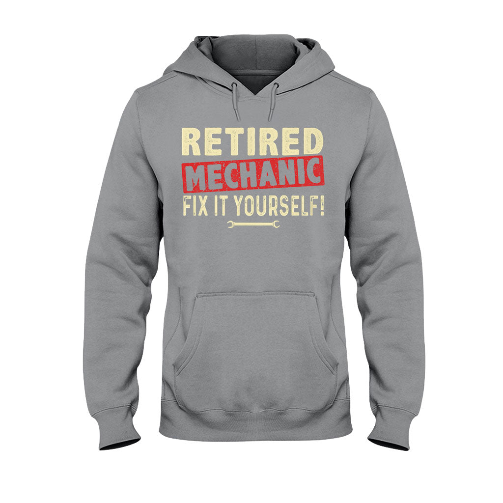 Retired Mechanic T-shirt And Hoodie 062021