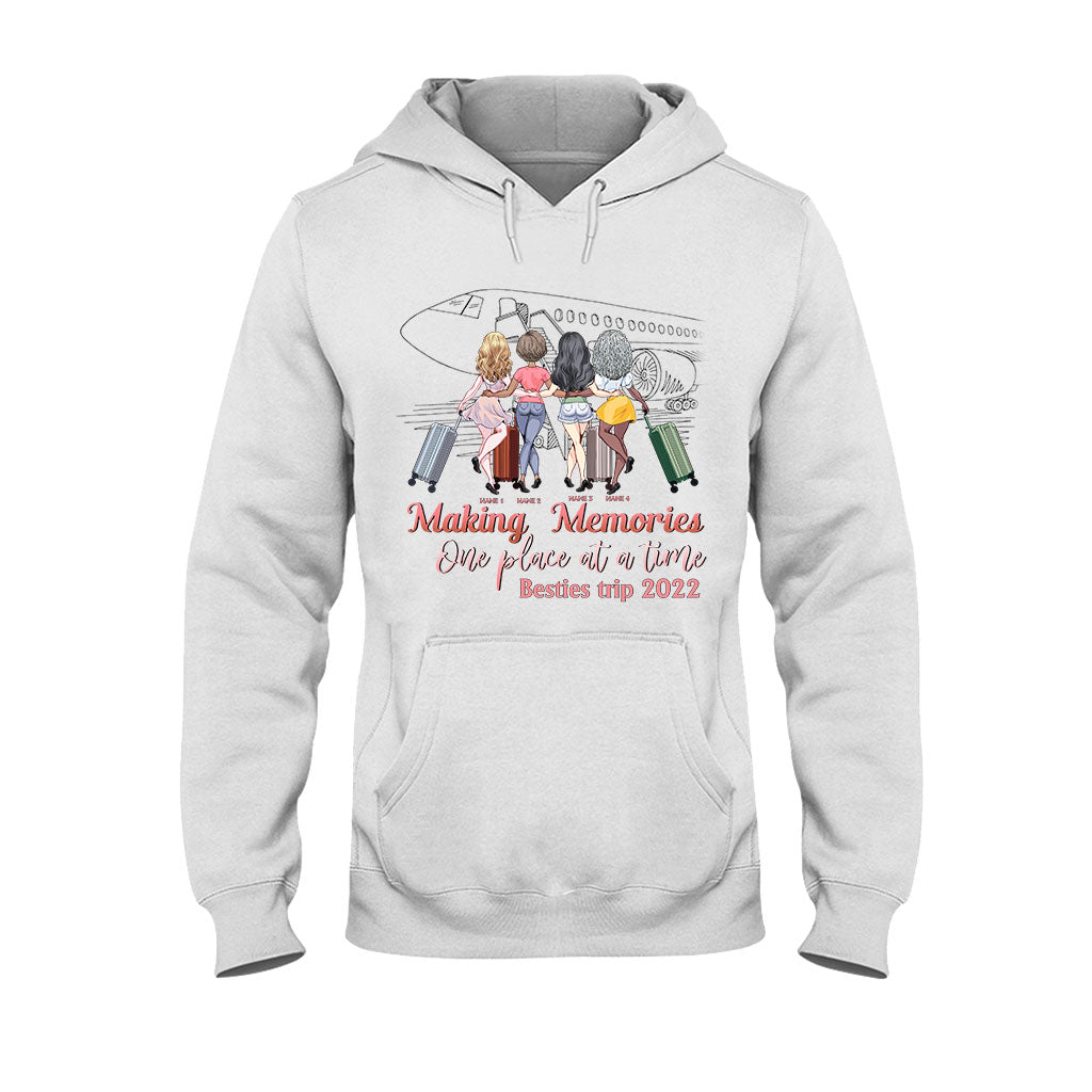 Voyage entre meilleures amies : Apparemment, on fait des bêtises quand on est ensemble ! – T-shirt et sweat à capuche de voyage personnalisés