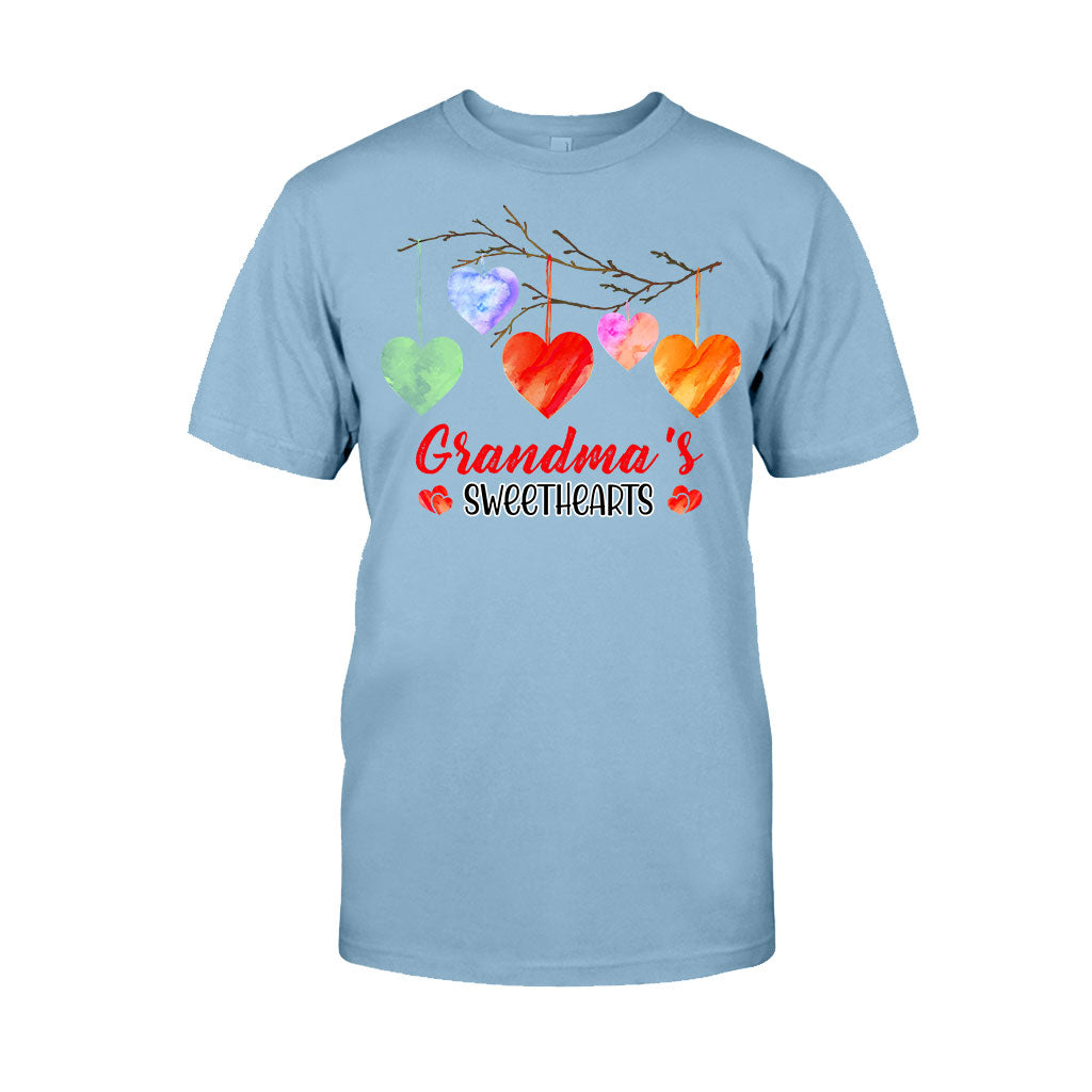 Les amoureux de grand-mère - T-shirt et sweat à capuche personnalisés pour la Saint-Valentin.