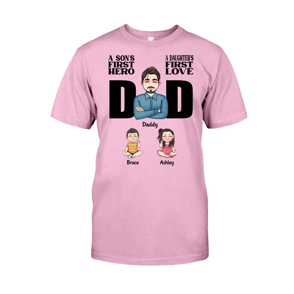 Le premier héros d'un fils, le premier amour d'une fille - T-shirt et sweat à capuche personnalisés pour papa