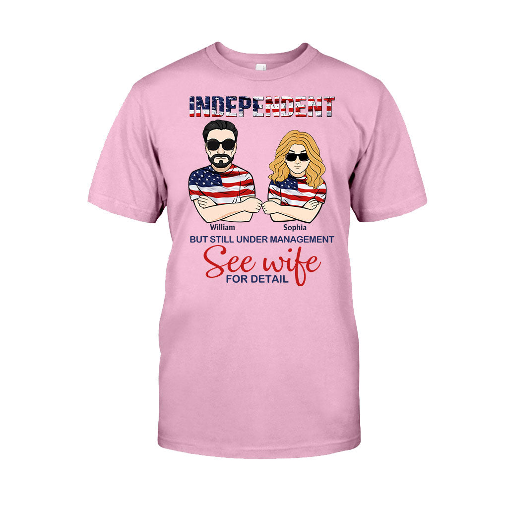 Indépendants mais toujours sous gestion - T-shirt et sweat à capuche personnalisés pour couples à l'occasion de la fête de l'indépendance