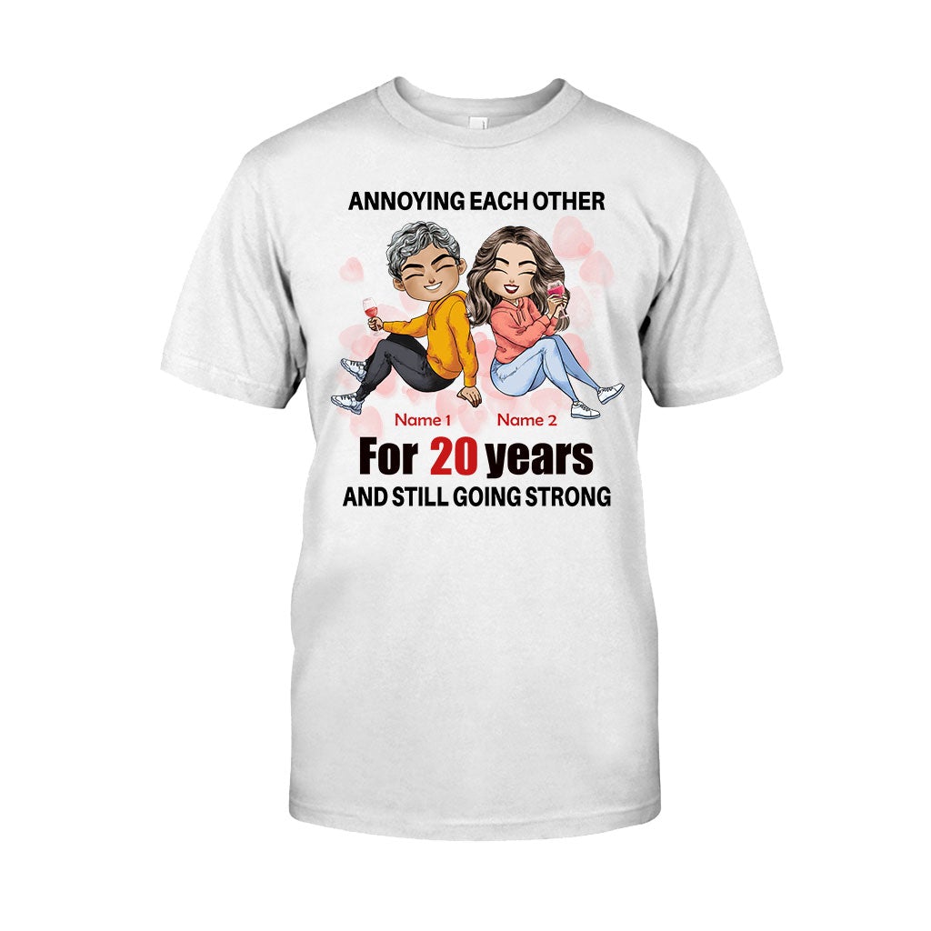 Mari et femme qui s'agacent mutuellement - T-shirt et sweat à capuche personnalisés pour couples