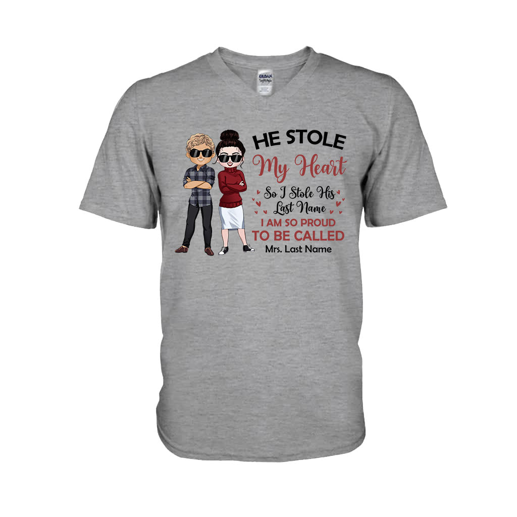 Il a volé mon cœur, j'ai volé son nom de famille - T-shirt et sweat à capuche personnalisés pour couples