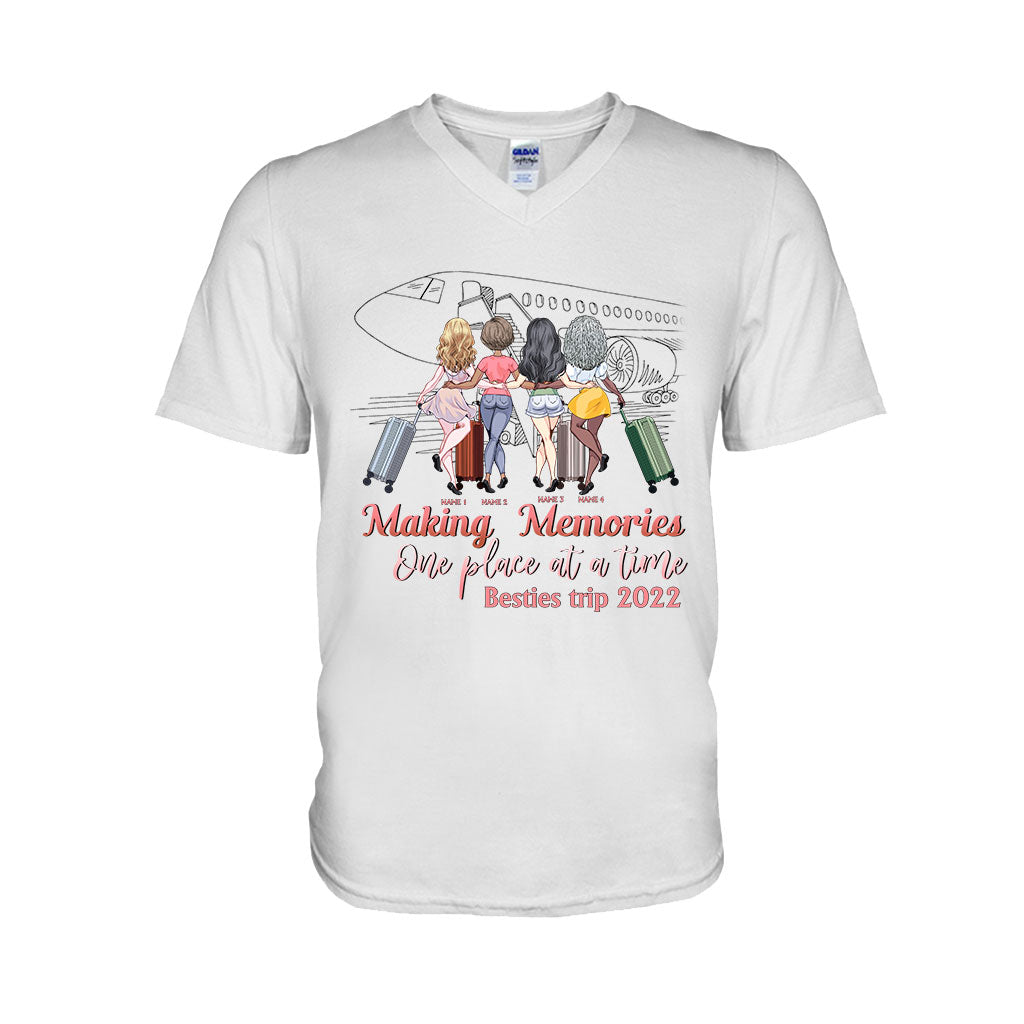 Voyage entre meilleures amies : Apparemment, on fait des bêtises quand on est ensemble ! – T-shirt et sweat à capuche de voyage personnalisés