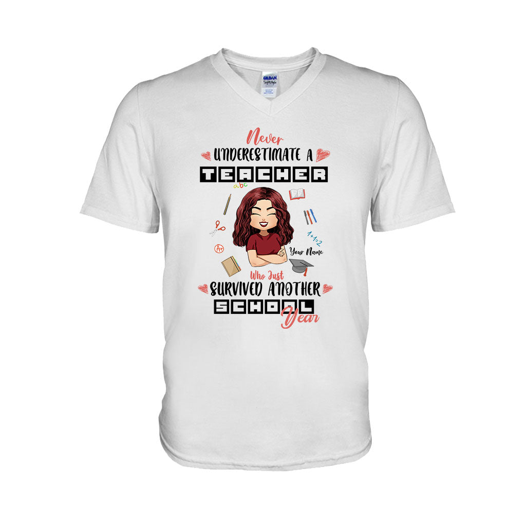 Ne sous-estimez jamais un enseignant - T-shirt et sweat à capuche personnalisés