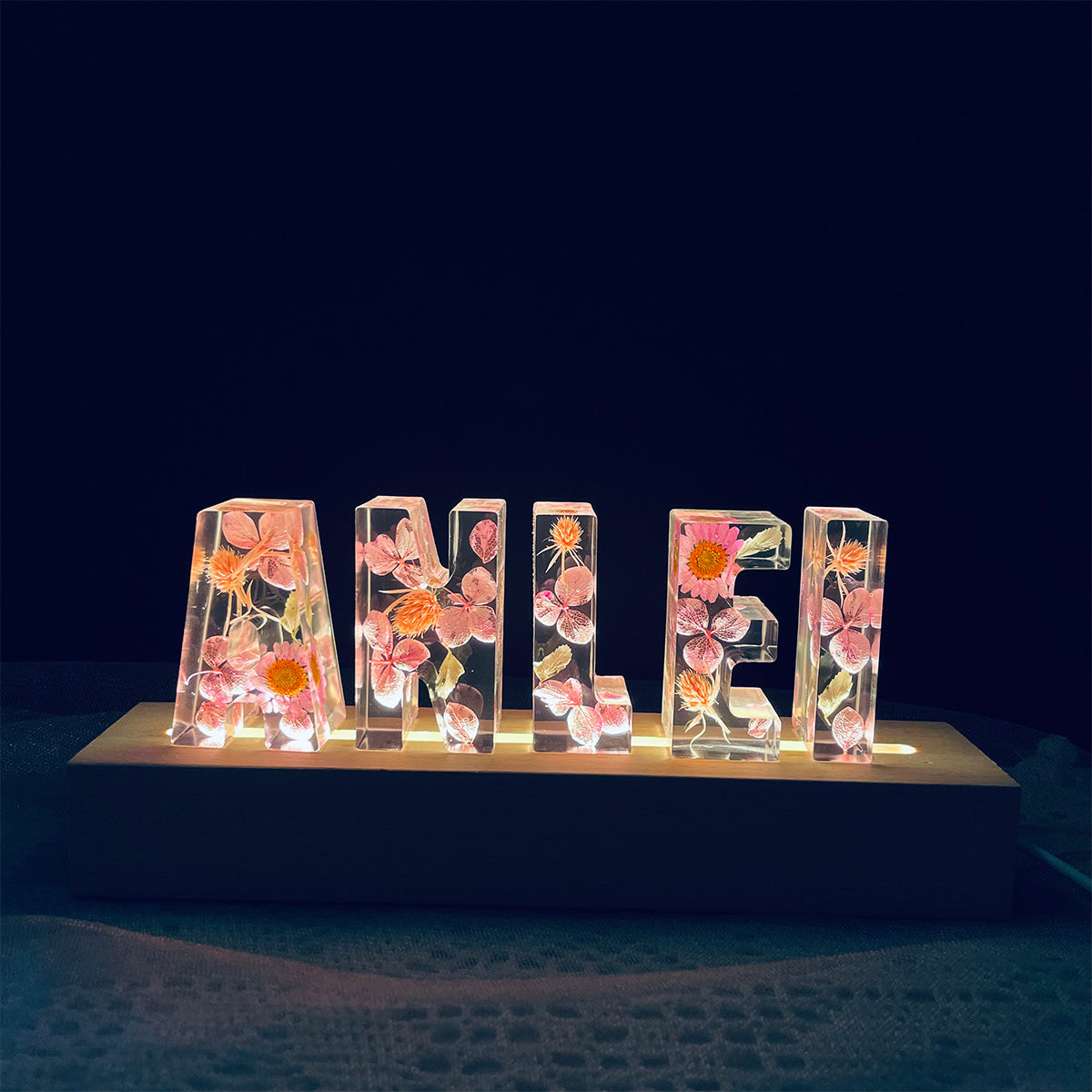 Lampe florale en résine pour maman - Lampe personnalisée avec le nom de maman