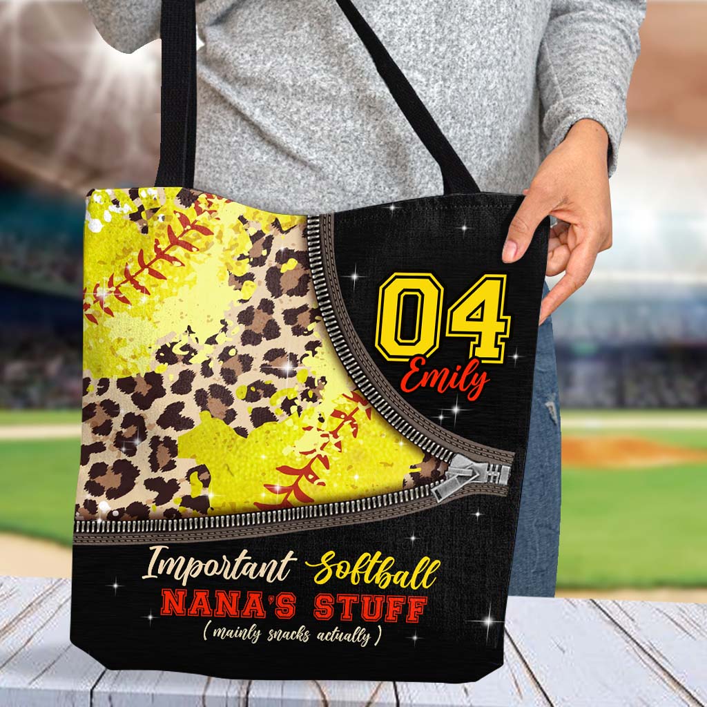 Les indispensables de la grand-mère joueuse de softball - Sac fourre-tout de softball personnalisé