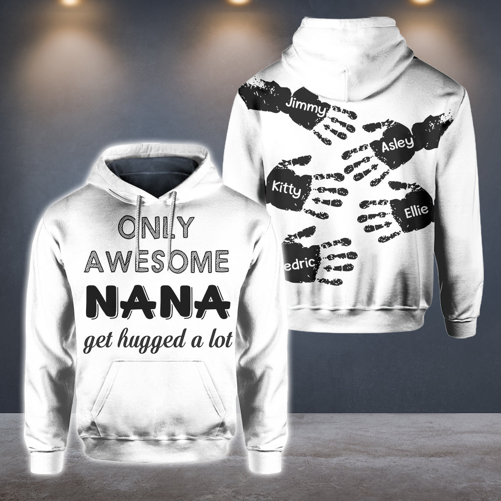 Seules les mamies géniales reçoivent beaucoup de câlins - T-shirt personnalisé « Grand-mère »