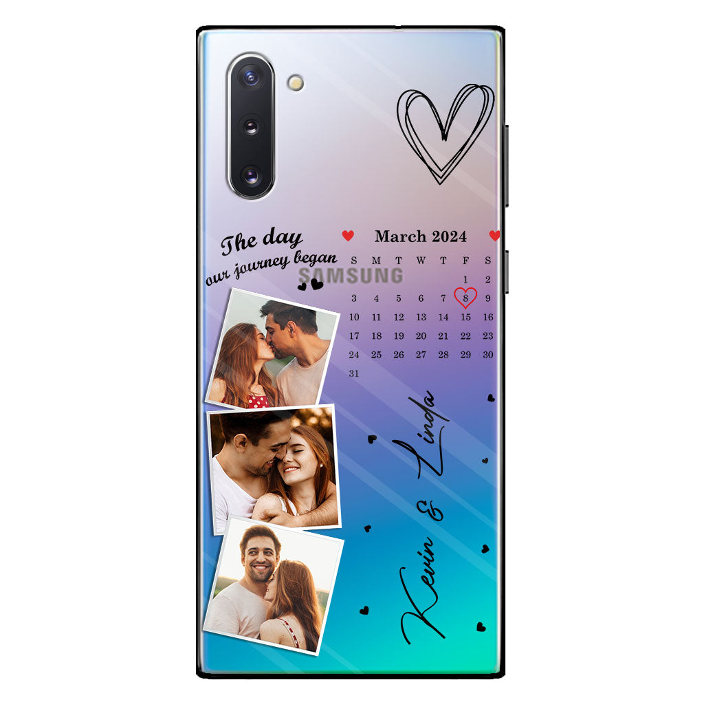 Photos et calendrier personnalisés « Le jour où notre histoire a commencé » - Coque de téléphone transparente personnalisée pour couple