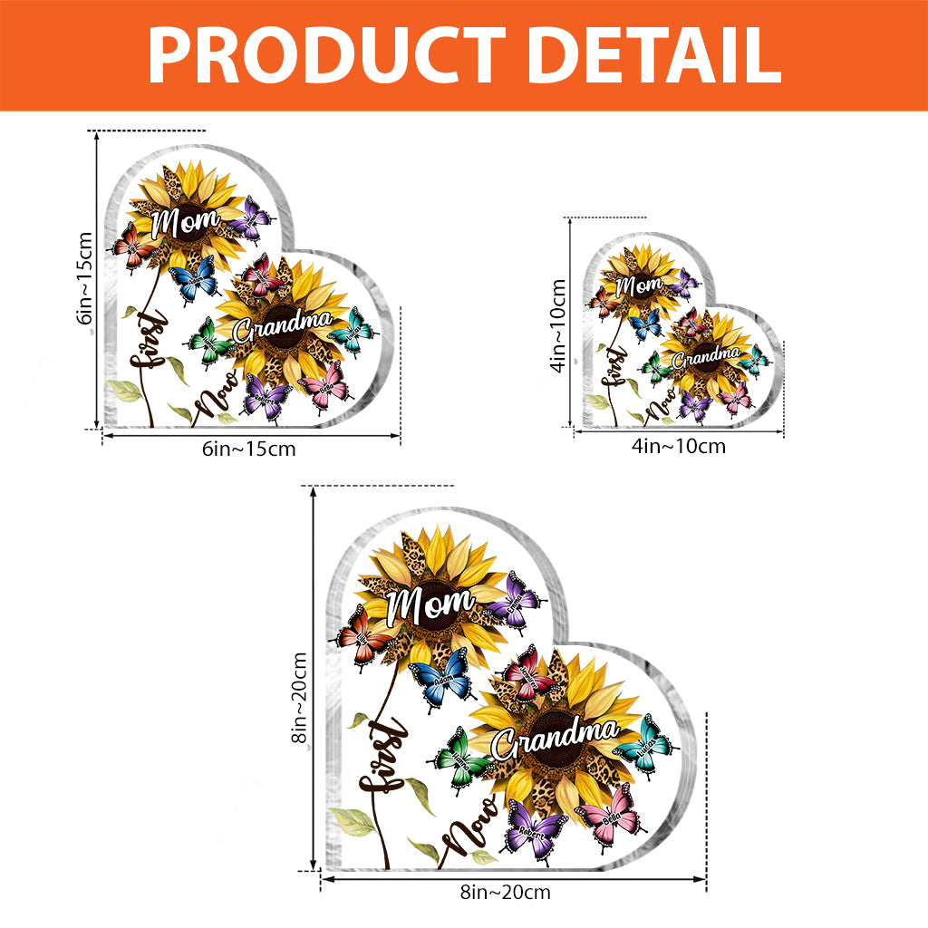 Première maman, maintenant grand-mère, tournesol et papillon - Plaque acrylique personnalisée en forme de grand-mère