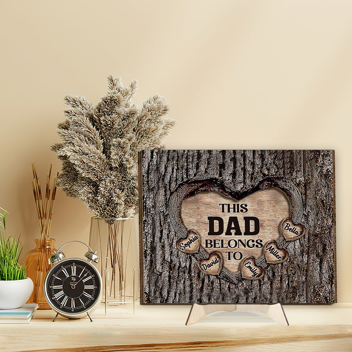 Ce cœur en bois « Papa, Maman, Grand-mère, Grand-père » appartient à… - Plaque en bois personnalisée pour papa (2 couches)