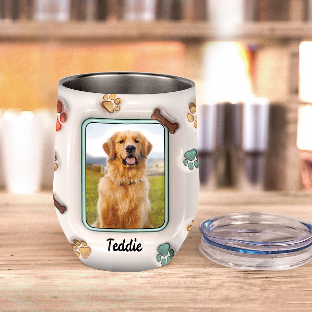 On ne boit pas seul quand le chien est à la maison - Gobelet à vin personnalisé pour chien