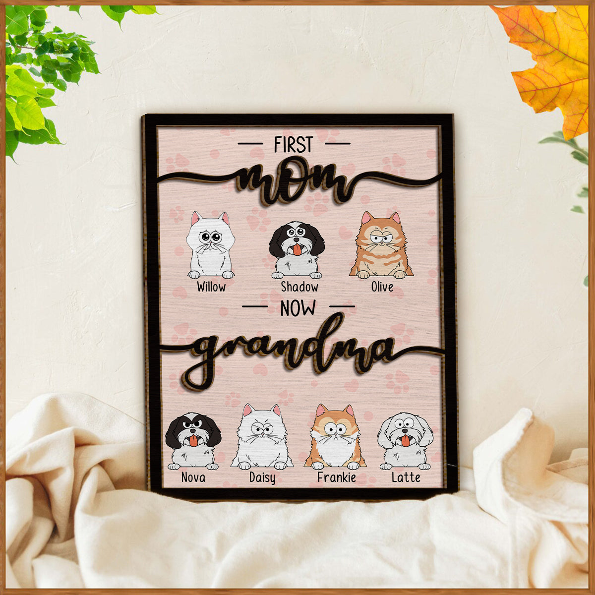 Première maman, maintenant grand-mère, amoureuse des chats et des chiens - Plaque en bois personnalisée à deux couches pour chiens