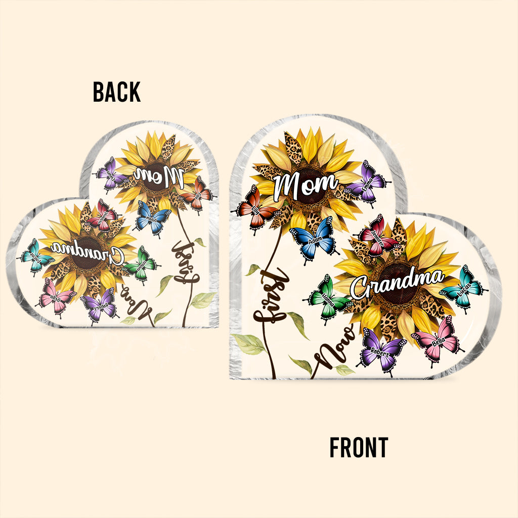 Première maman, maintenant grand-mère, tournesol et papillon - Plaque acrylique personnalisée en forme de grand-mère