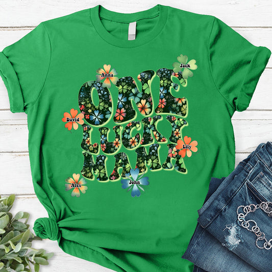 Une maman chanceuse - T-shirt et sweat à capuche personnalisés pour maman
