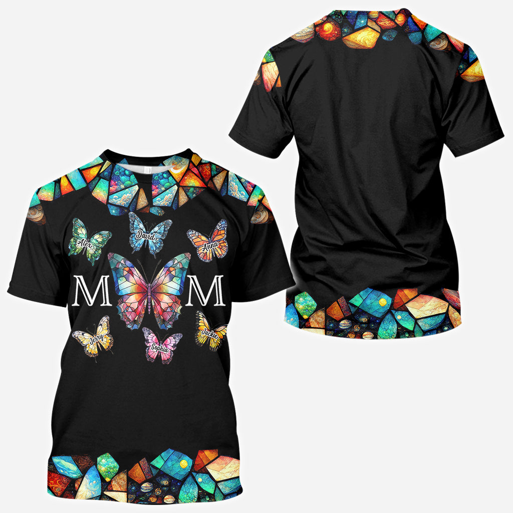 T-shirt personnalisé « Maman Papillon Motif Vitrail Coloré » - T-shirt intégral à motif papillon et papillon - Maman
