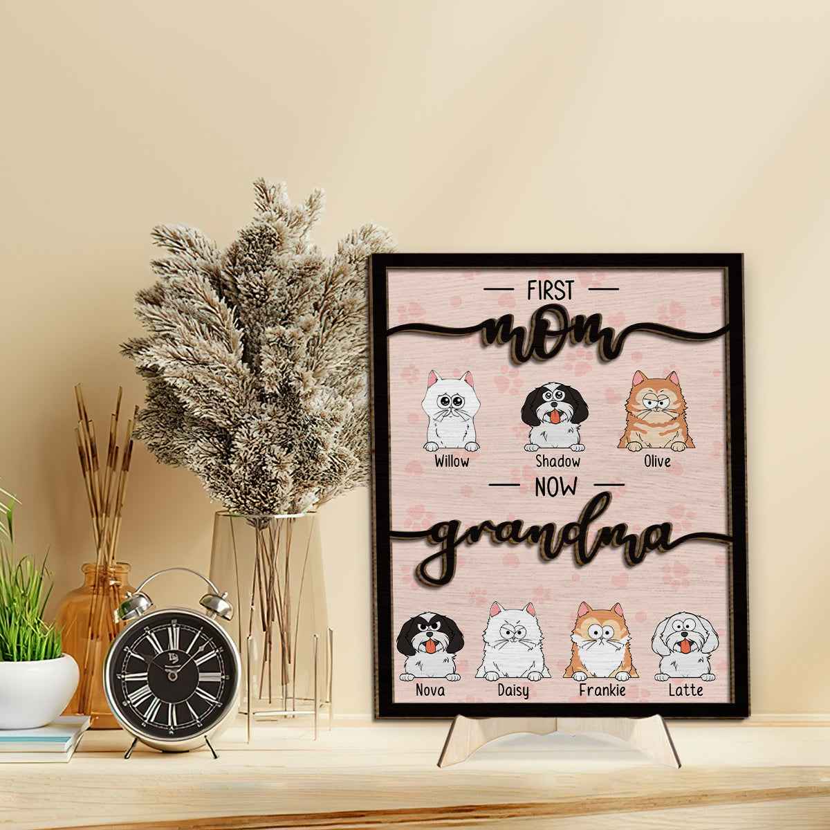 Première maman, maintenant grand-mère, amoureuse des chats et des chiens - Plaque en bois personnalisée à deux couches pour chiens